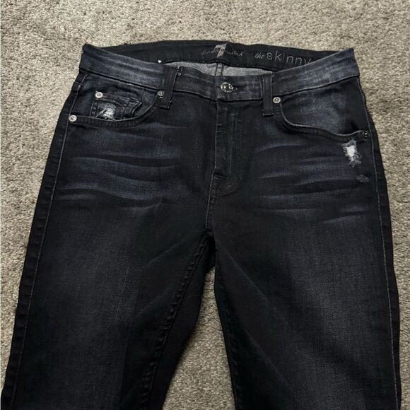 7 For All Mankind Faded Black The Skinny Distressed Jeans Size 27 - Picture 6 of 10